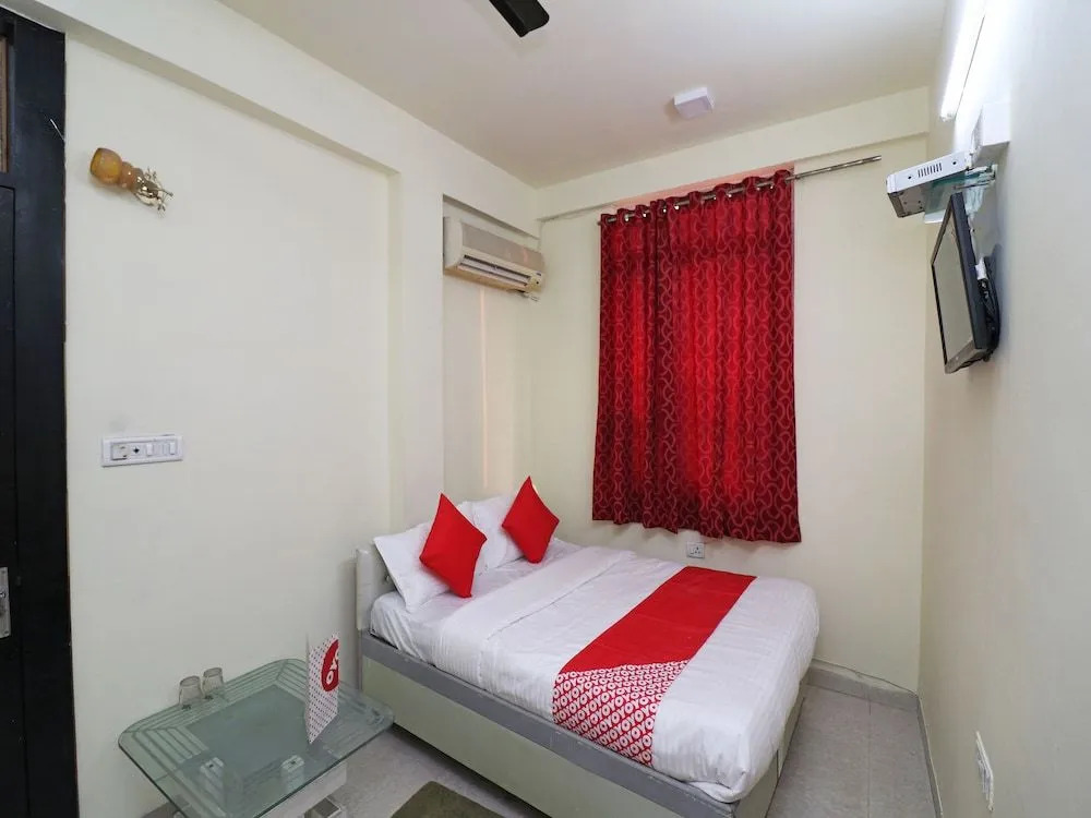OYO 24119 Hotel Rama Krishna