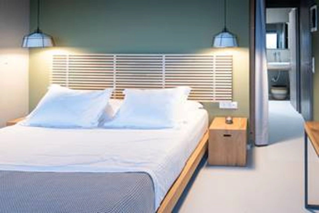 Marnos Luxury Villas