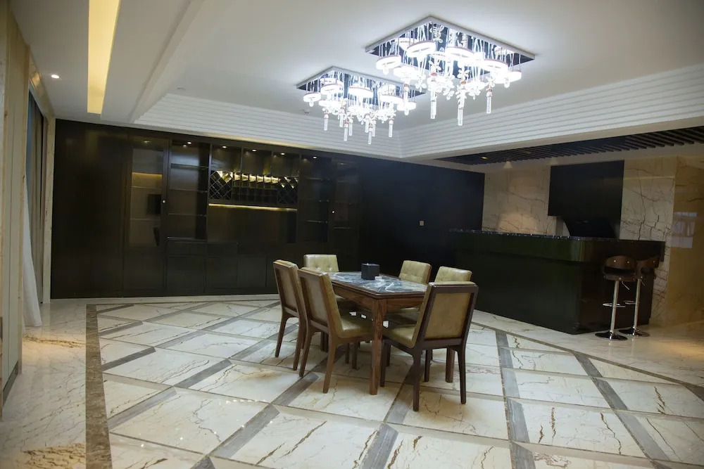 Honghu International Hotel