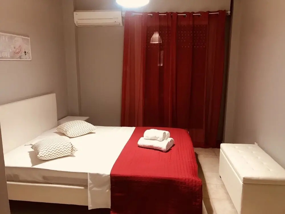 Merilyn Central Apartment