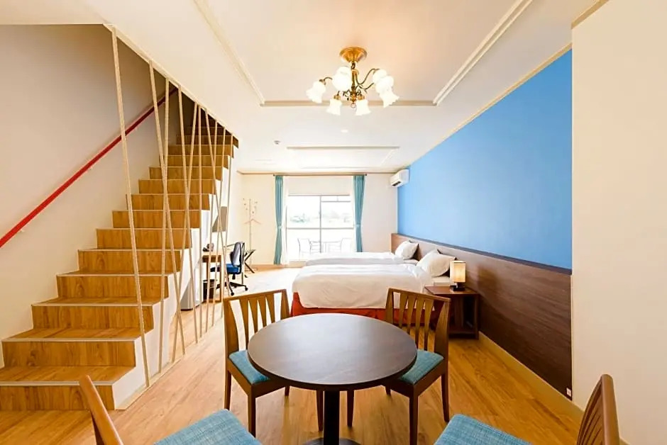 Rycom Family Resort Hotel
