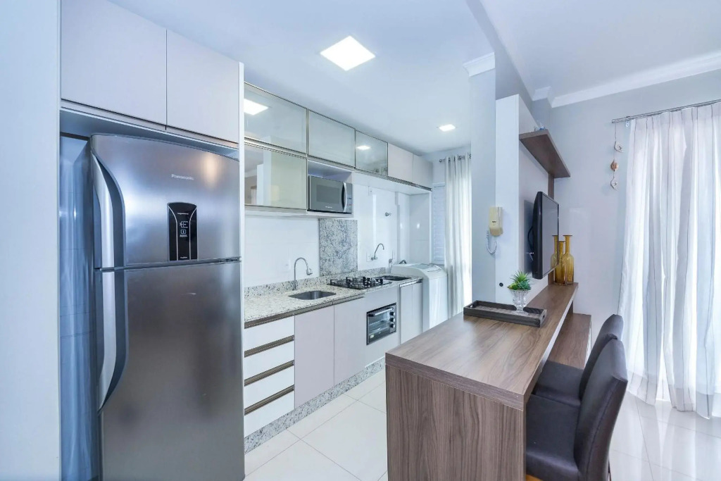 Palazzo Toscano 201 - Aconchegante apartamento na praia de Bombas com vista para o mar