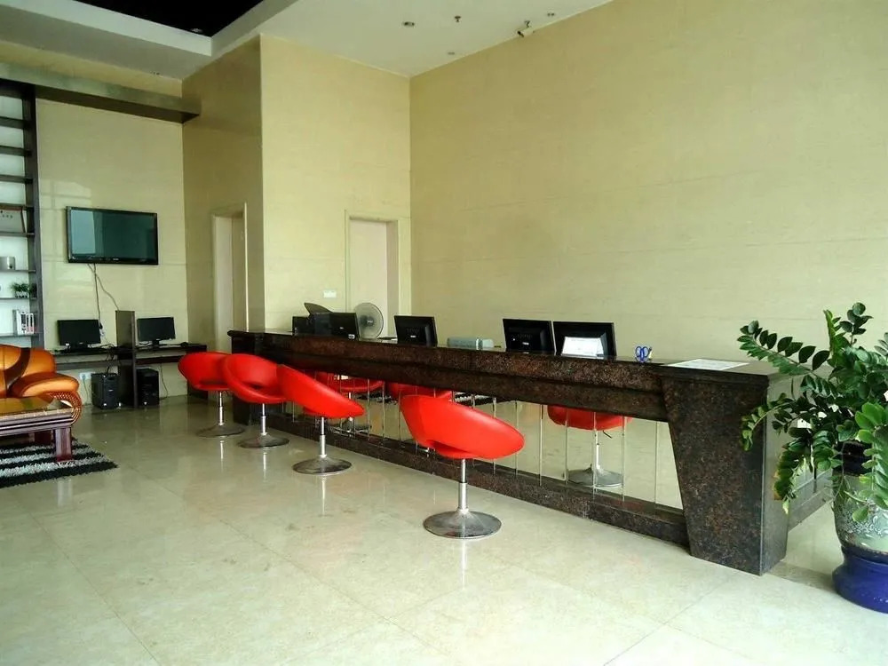 Greentree Alliance Beihai Guangdong Road Shangyejie Hotel