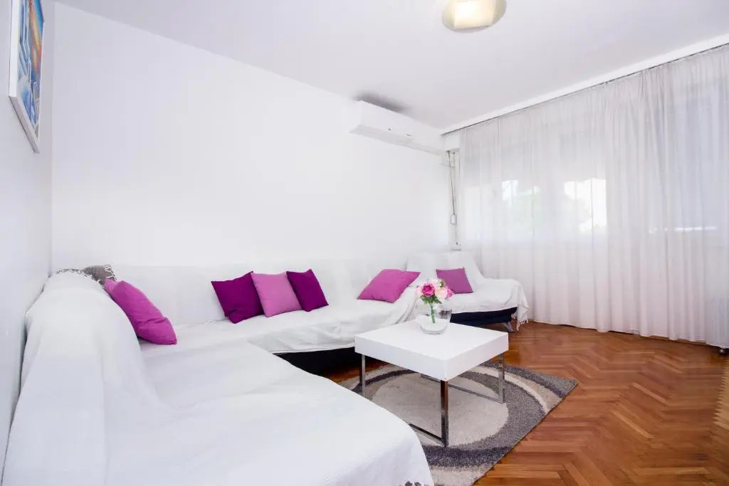 Apartment Luce