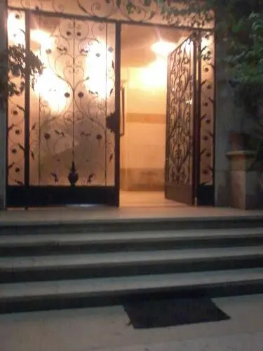 Hossam Apartment in Maadi (Families Only)