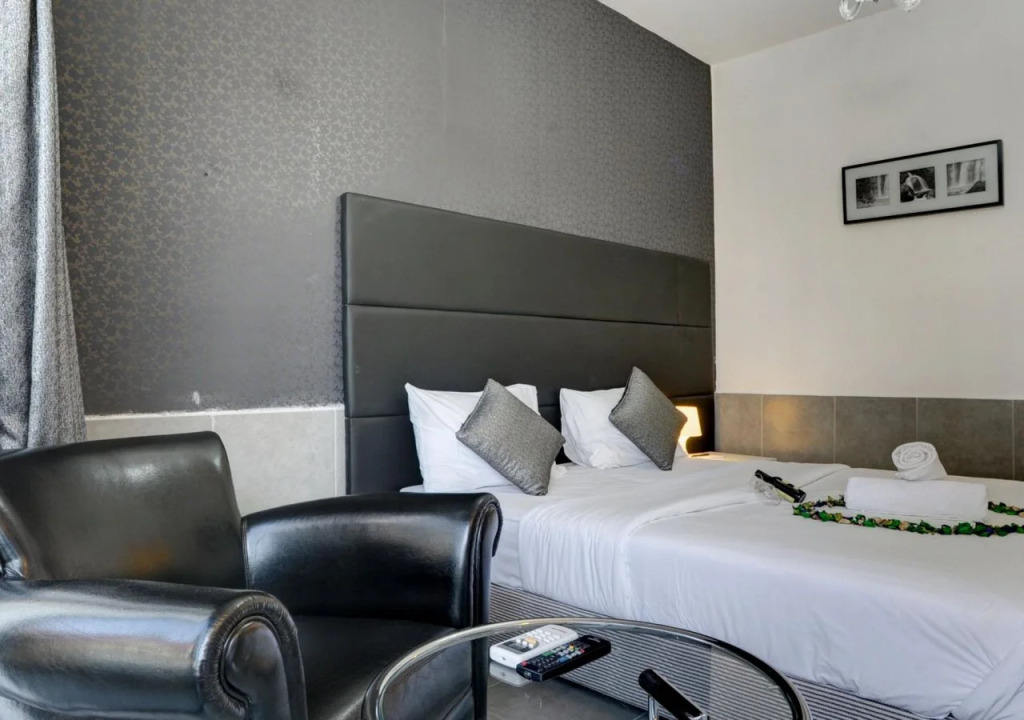 Liber Tel Aviv Sea Shore Suites BY RAPHAEL HOTELS