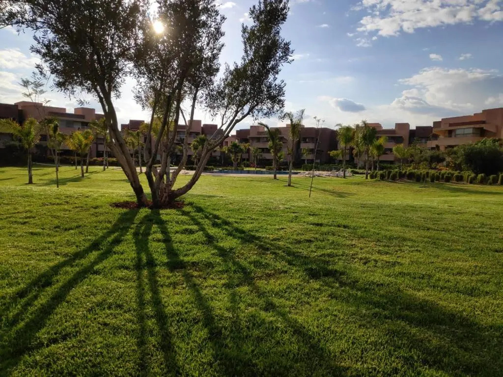 Appartement 113 m2 Prestigia Golf City vue sur golf
