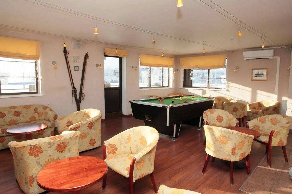 Hotel Karupesa