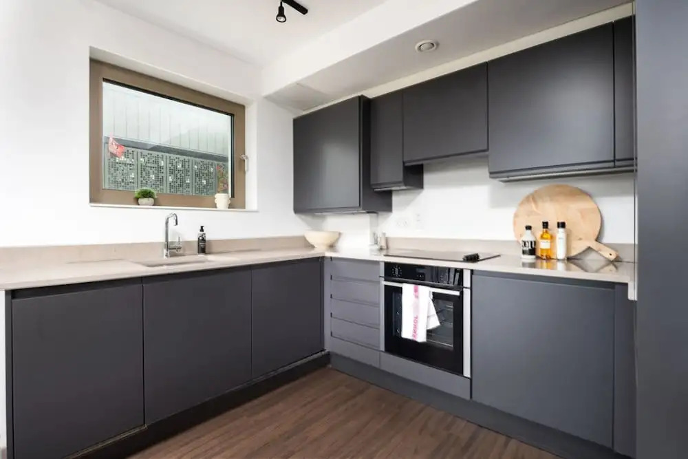 Modern 1-bedroom Flat Cre8