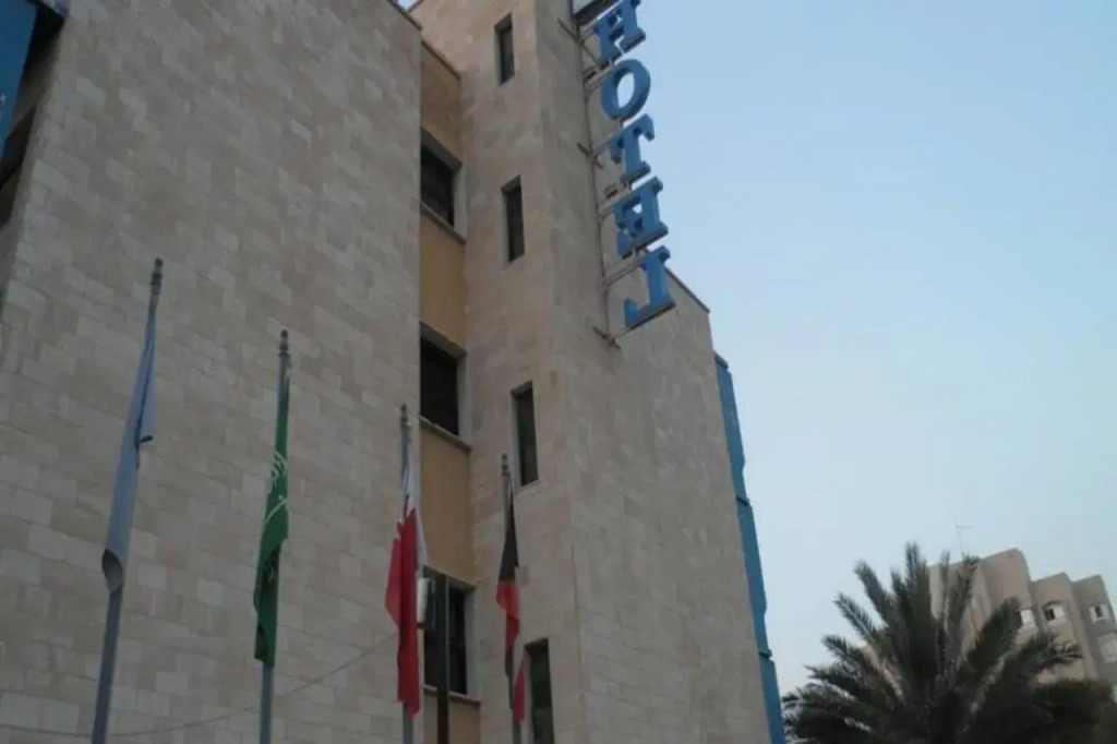Hawali Continental