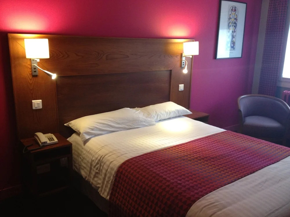Logis Hotel & Restaurant La Paix