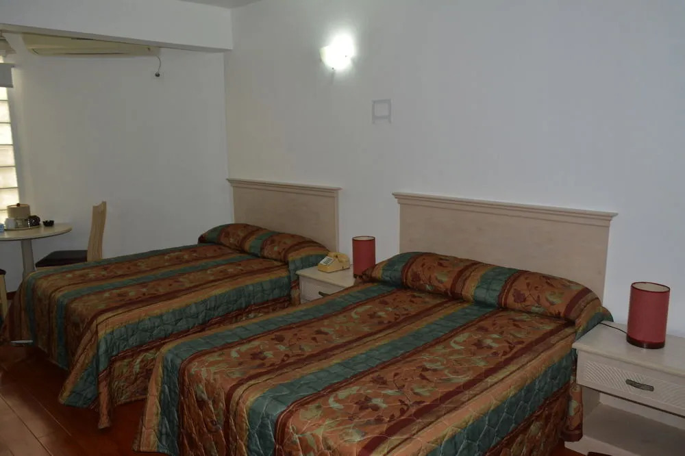 Travel Inn Hotel Simpson Bay