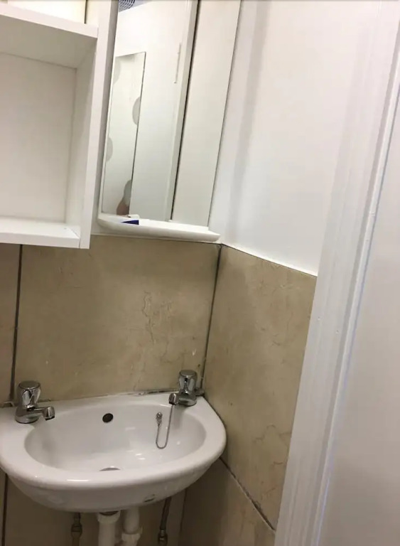 North Circular Serviced Accomodation