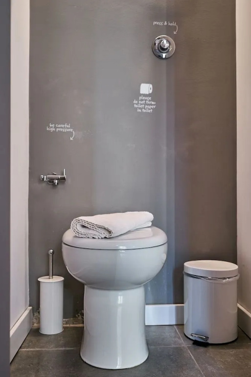 NakosHomes Luxury Studio Apartment