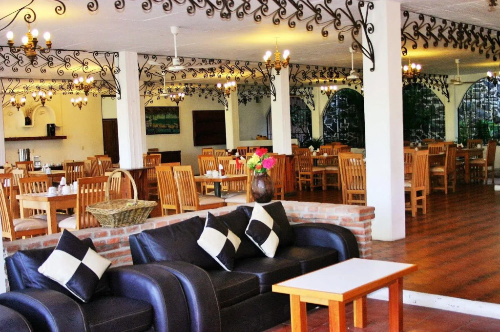 Hotel Casa Sun and Moon