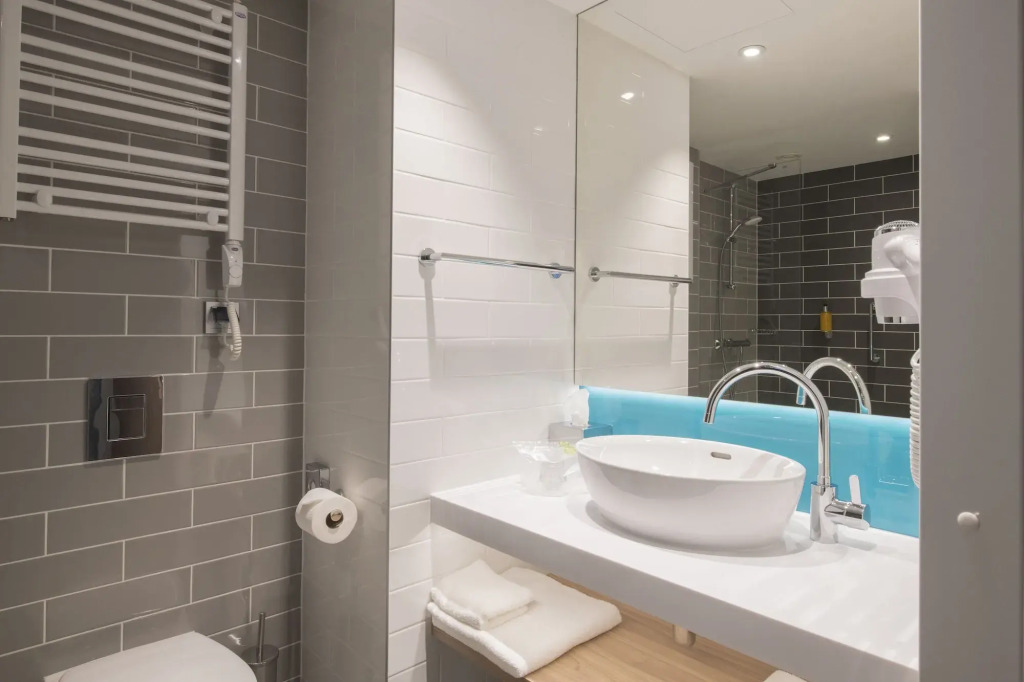 Holiday Inn Express Warsaw - Mokotow by IHG