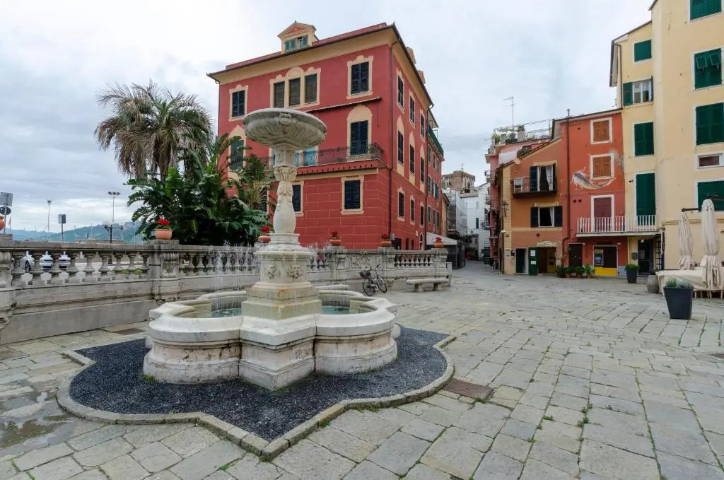 JOIVY Apt For 5, Close To 2 Beaches In Sestri Levante