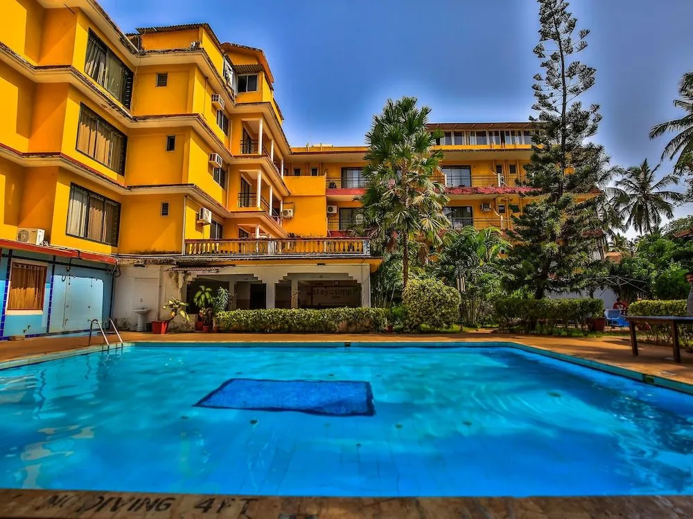 OYO 14036 Calangute
