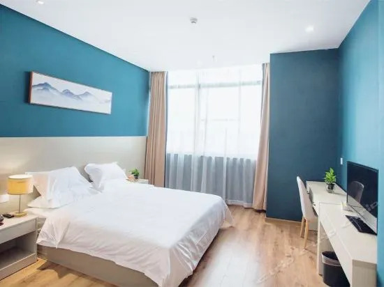 Starway Hotel (Wuxi Huishan District Tianyi Square