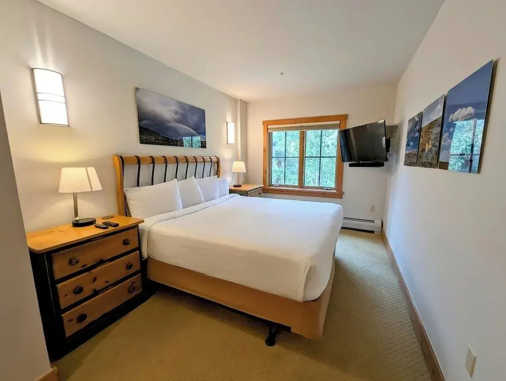 Expedition Station 8607 by SummitCove Vacation Lodging