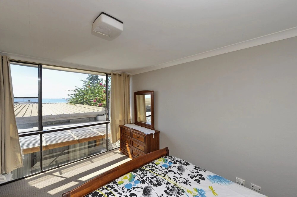 The Crest, Unit 5/6-8 Tomaree Road