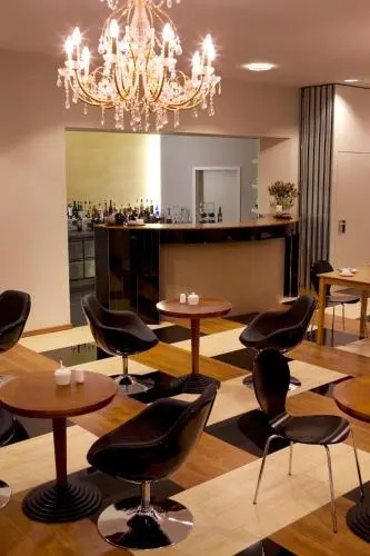 ROSS Hotel nähe Messe Stuttgart