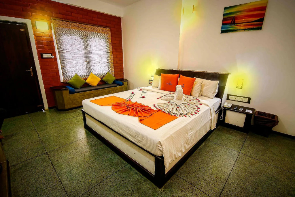 Elephas Resort