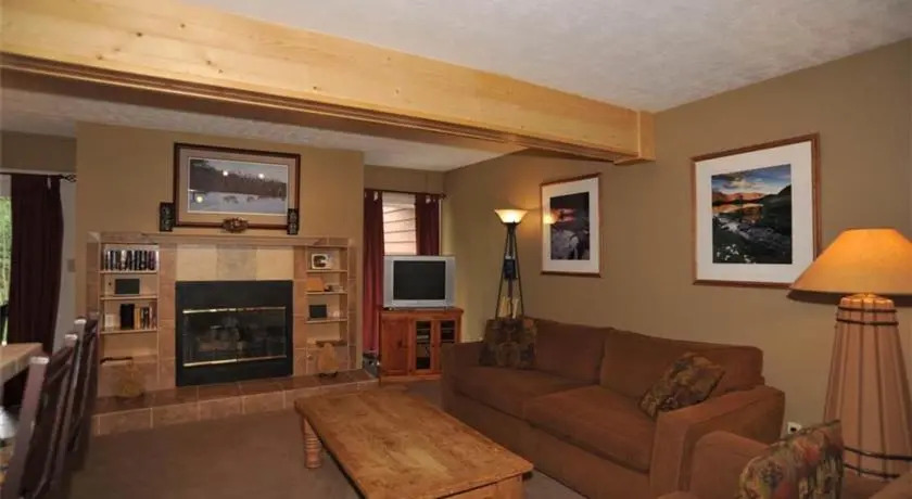 RedAwning Sawmill Creek 114