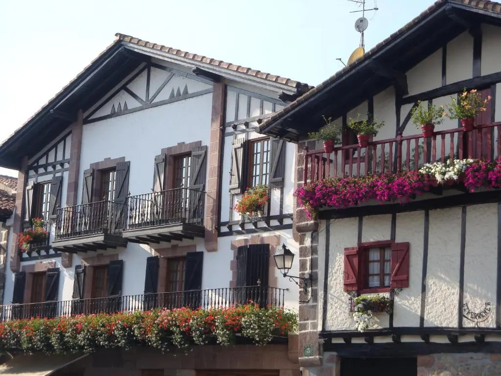 Maison Lous Amics