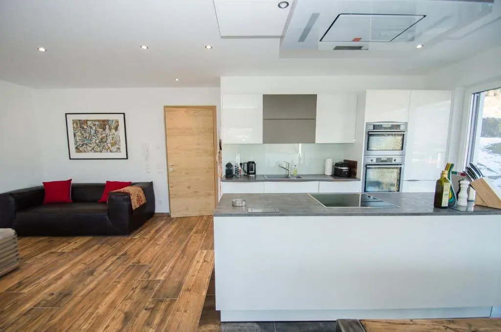 Superb Alpine Lodges by All in One Apartments