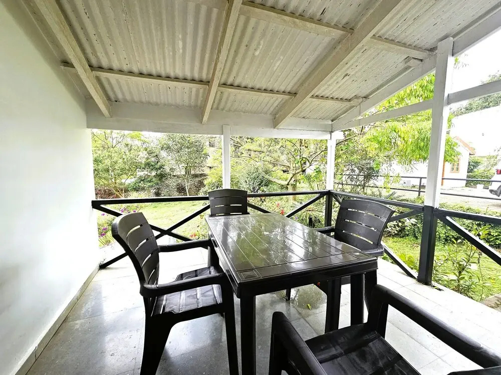 iSTAYS The Colonial Villa Yercaud
