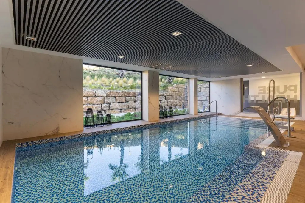 Oasis 325