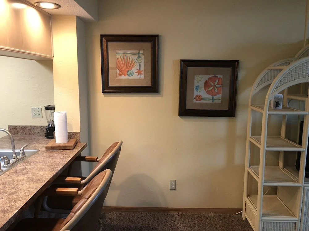 Cocoa Beach Ocean Landing Resort“ Ocean Front Apartment