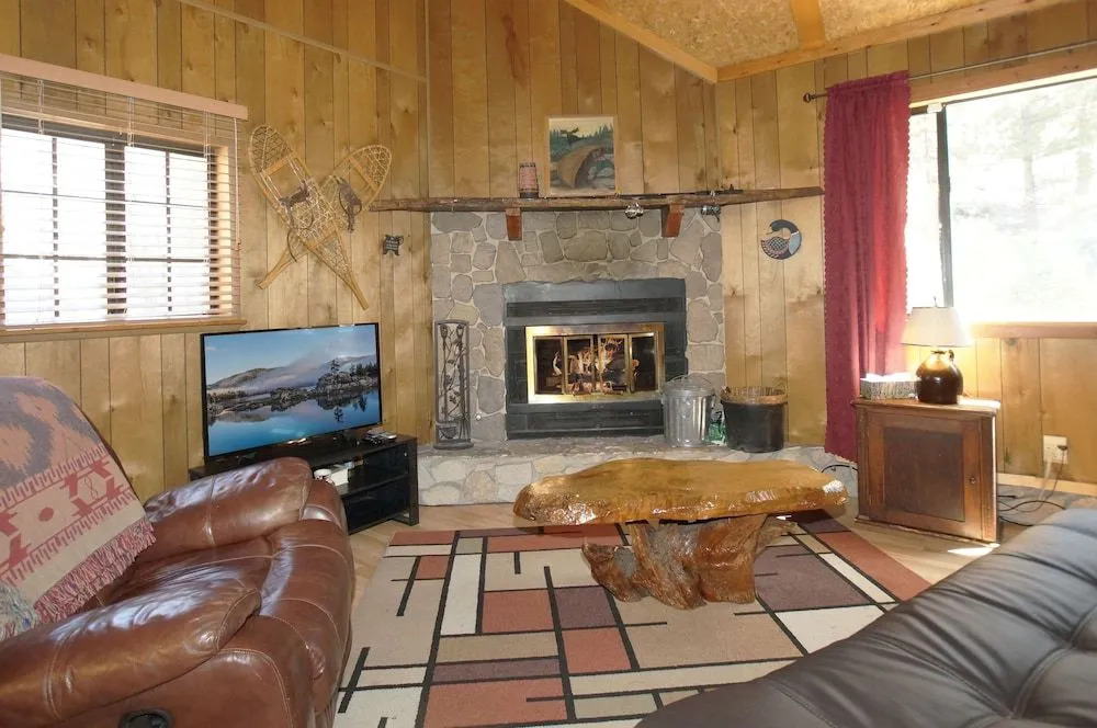 Canyon Cabin
