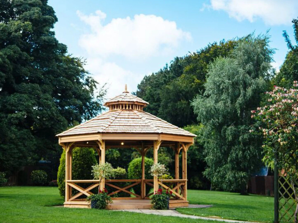 Отель Oaklands Hall
