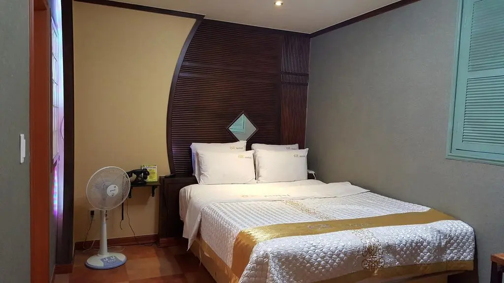 6st Hotel