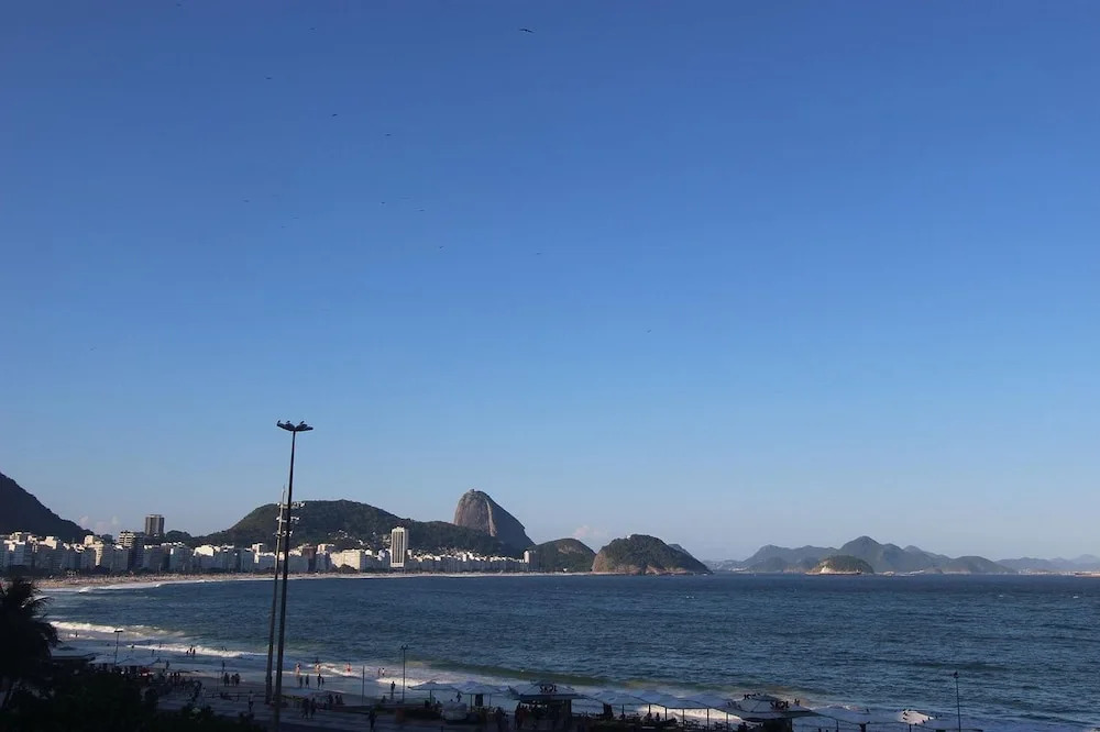 LinkHouse BeachFront Copacabana