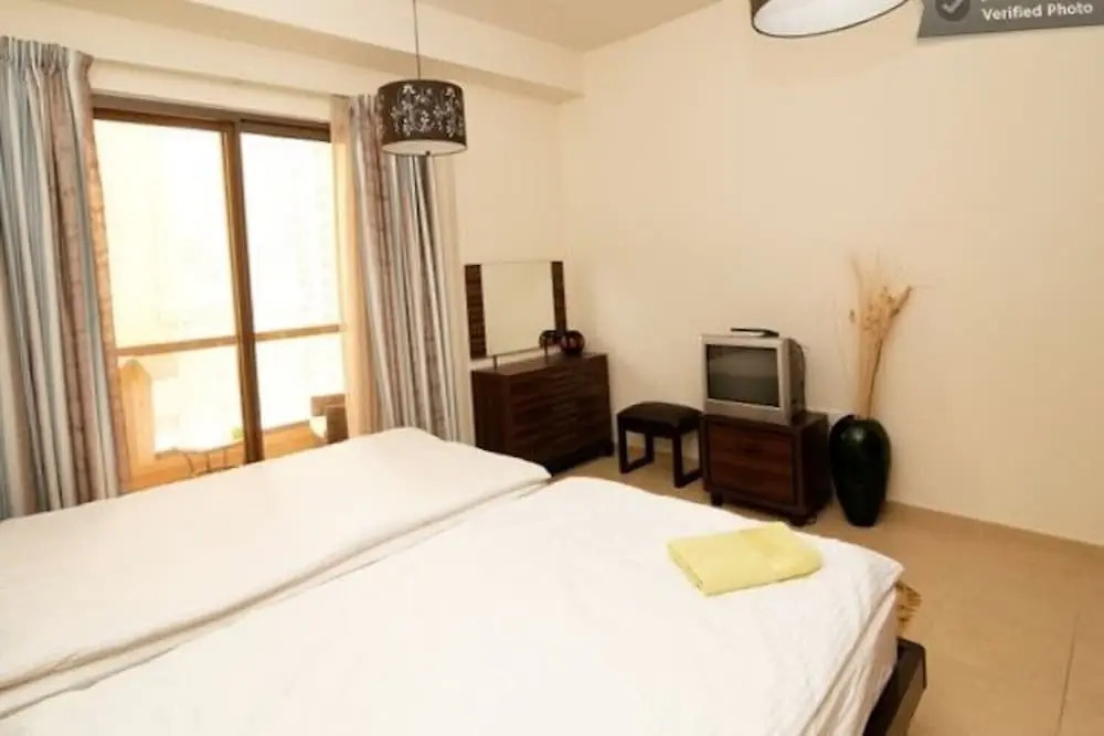 2Br Beach Front Sea View
