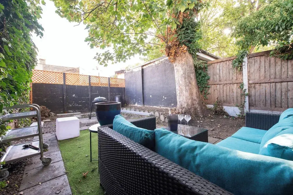 Stratford - Apartment - Sleeps 3 - Great Location
