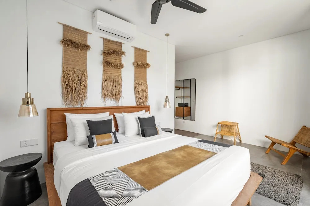 Modern 3 Bedrooms Villa Myla By OriVista, Pool-Netflix-Wifi