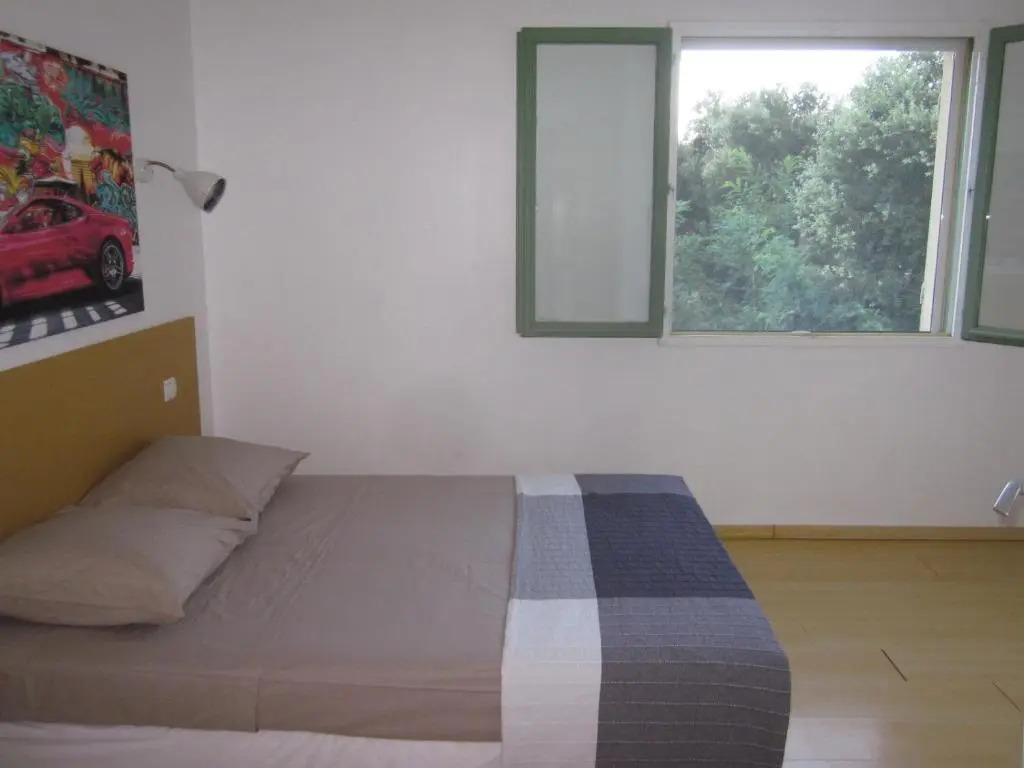 Belle villa 200m² Grimaud (flipers, babyfoot et piscine)