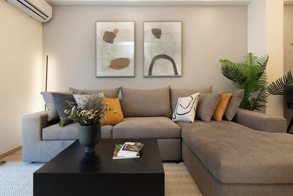 Newly Renovated 2Bdr Apt-5min to metro