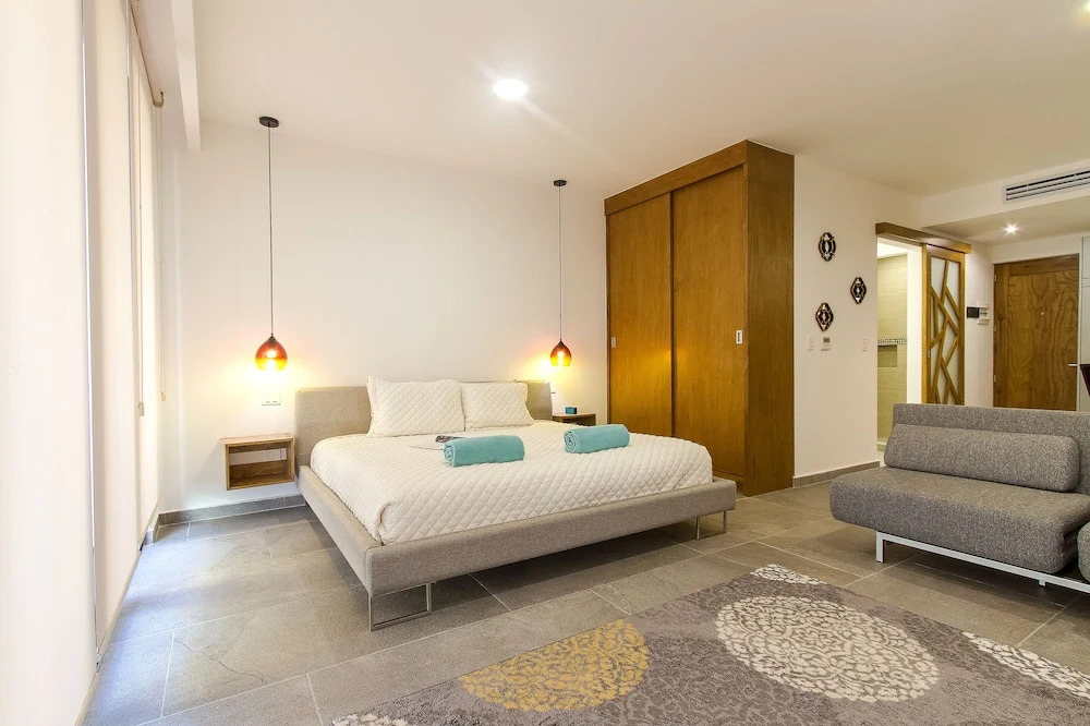 Soul Hometown Apartments by Mikitito Rentals
