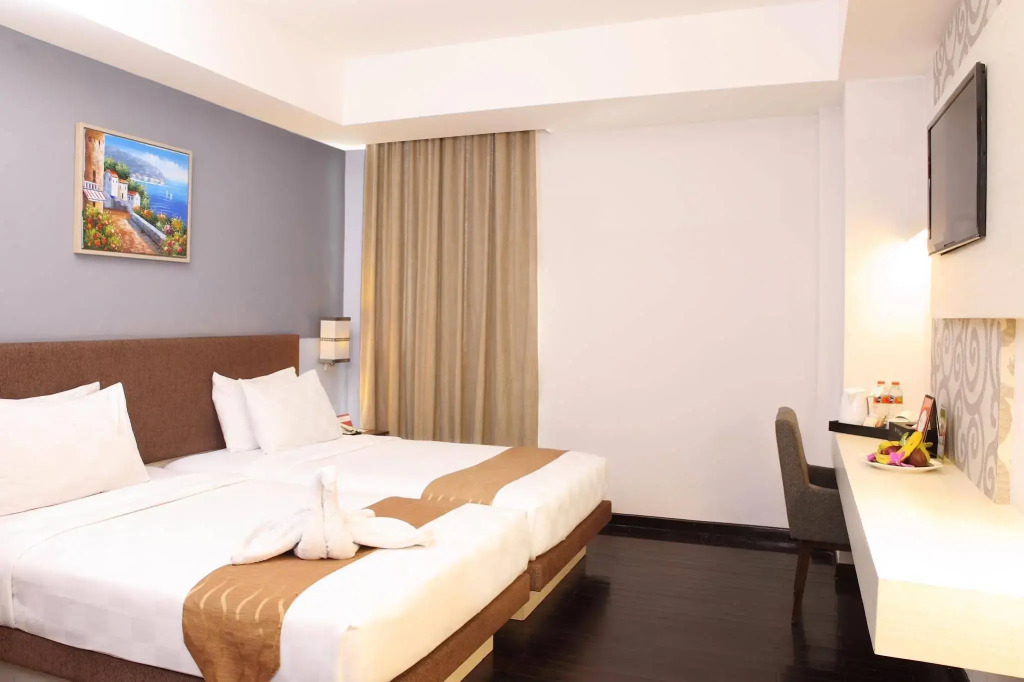 @Hom Platinum Gowongan