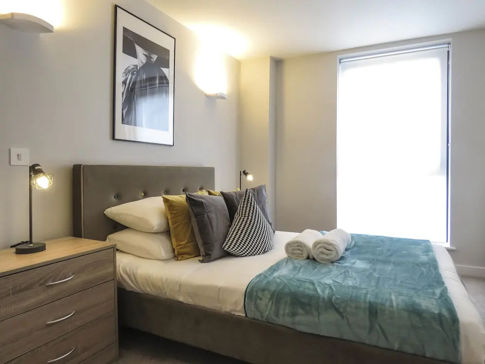 Tudors - Yellow Suite - Free Parking