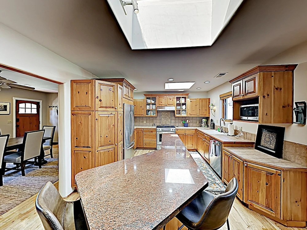 New Listing! 2,000 Square Foot Near Plaza 3 Bedroom Home
