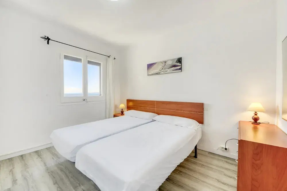 Apartment in Rosas Near Playa de Canyelles