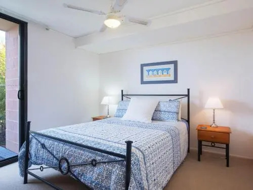 Beach View At One Mile', 8/26 One Mile Close - infinity complex pool & WIFI