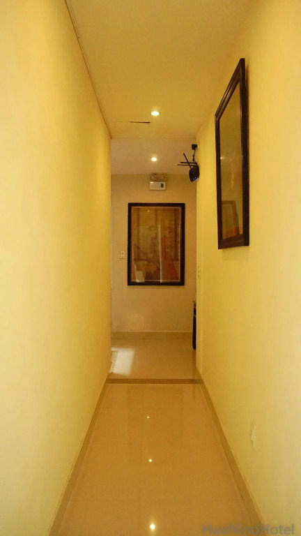 Hue Nino Hotel