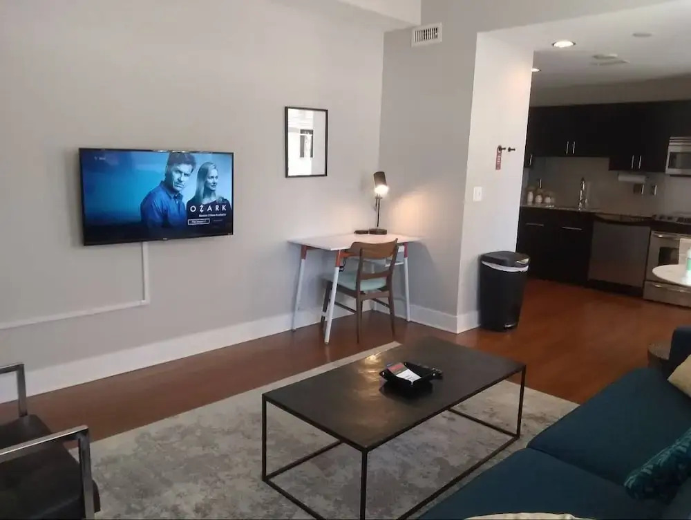 909WALNUT - Revived DT Apts with Gym by Zencity